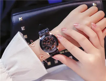 2020 Hot Salg Genève Mærke Silikone Kvinder Ur Damer Mode Kjole Quartz Armbåndsur Kvindelige Watch montre часы женские reloj