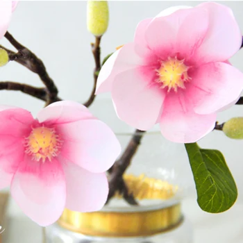 2pcs 3 Hoveder Kunstige Magnolia Blomster Bryllup, boligindretning Væggen Blomst Simulering Silke Blomst Hjem Indretning 2020 Nye M5