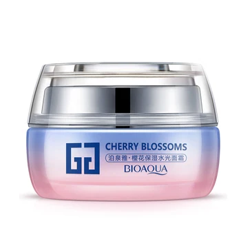 Bioaqua ansigtspleje produkter Cherry Blossoms fugtgivende ansigtscreme